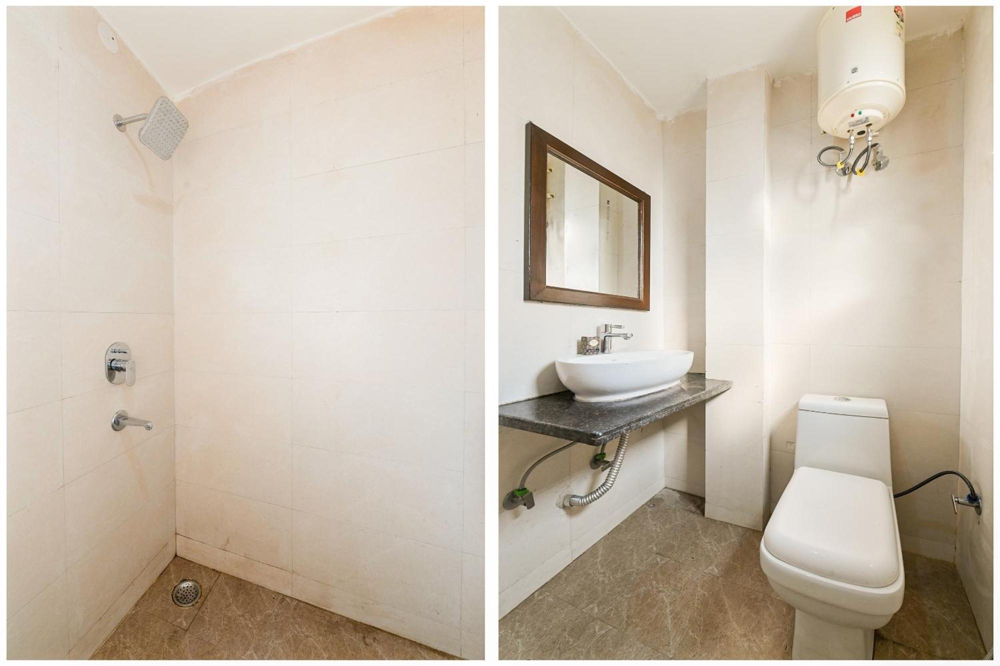 Hotel O Premium Rooms Chhatarpur New Delhi Exterior photo